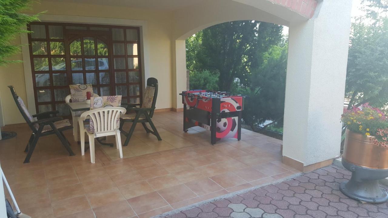 Eger Napsugar Apartment Luaran gambar